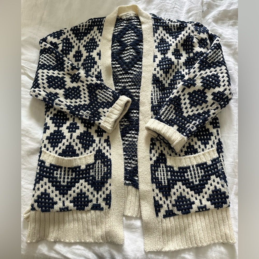 Madewell patterned chunky cardigan navy and cream